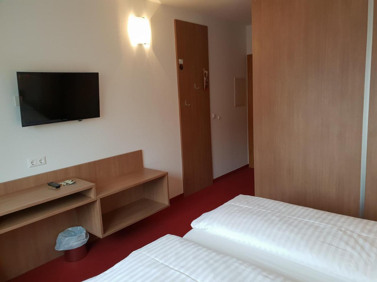 Fairsleep Motel Hainburg Hainburg an der Donau Zewnętrze zdjęcie